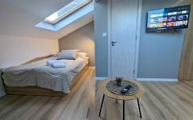 Lily'S Studio 5 By Bulgarentals - Central Sofia